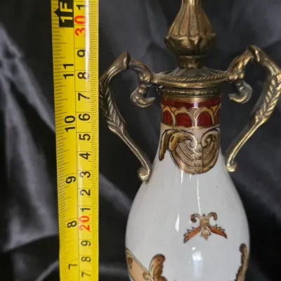 Toyo Ornate Crackle Glaze Porcelain Urn Vase With Brass Handles & Lid