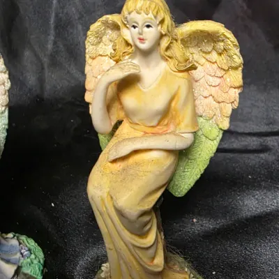 Vintage Angel Figurines Set of 4 Hand Painted Resin Cherub Decor Collection