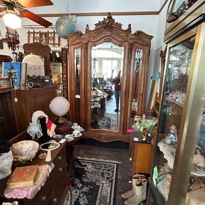 Sale Gallery Photo Thumbnail