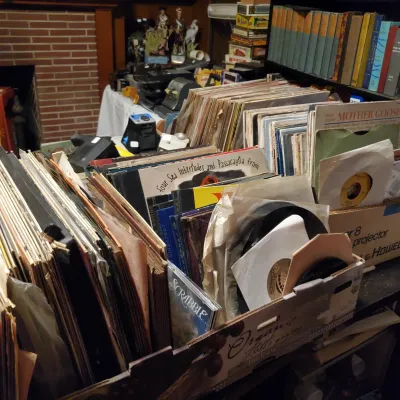 Sale Photo Thumbnail #451