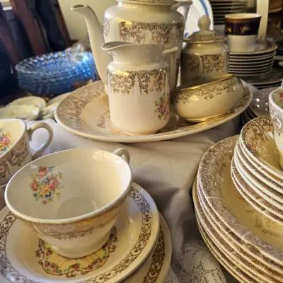 Sale Photo Thumbnail #77