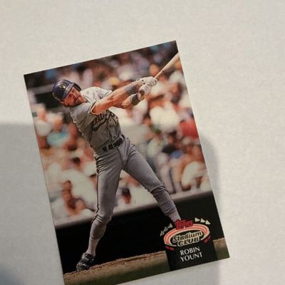 Robin Yount Baseball Card