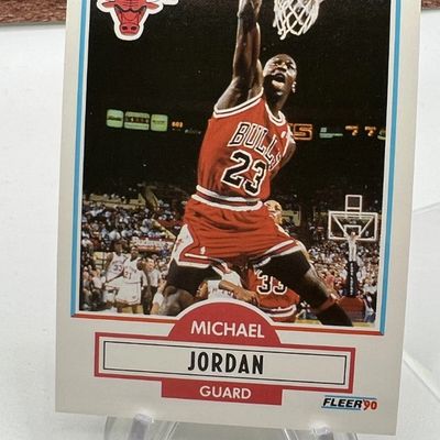 Near Mint/Mint Condition Fleer 1990 Michael Jordan card