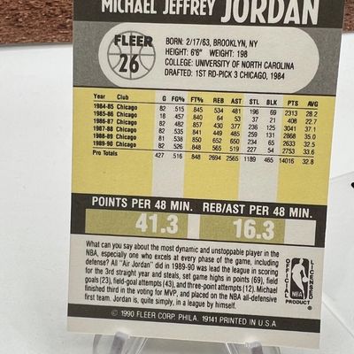 Near Mint/Mint Condition Fleer 1990 Michael Jordan card