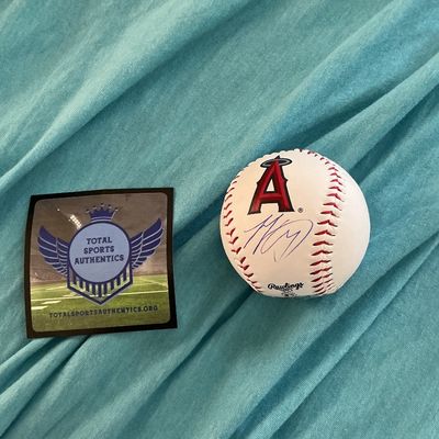 Shohei Ohtani Autograph Rawlings Baseball With COA
