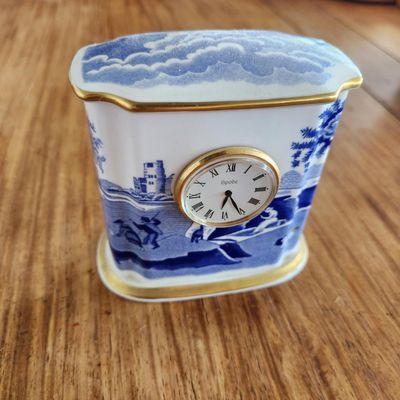 SPODE BLUE ITALIAN PORCELAIN MANTEL CLOCK