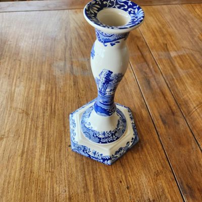 SPODE BLUE ITALIAN CANDLESTICK HOLDER