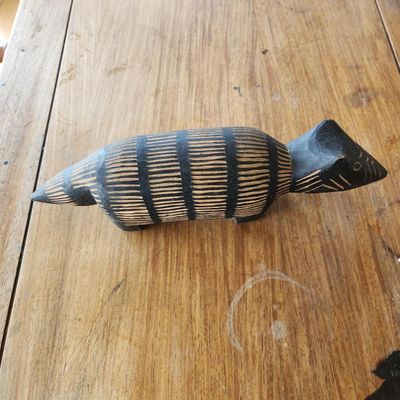 CARVED WOOD ARMADILLO FIGURINE