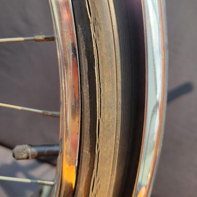 Sale Photo Thumbnail #59: Orange/coppertone Schwinn Collegiate men's multi-speed with full chrome fenders, rear carrier, chainguard, rear reflector, Schwinn grips and brown/cream Schwinn Approved saddle. Largely complete with a great period look. Shows typical age including paint 