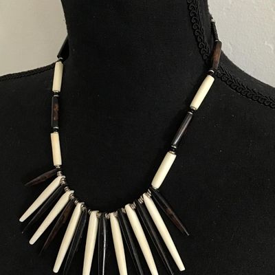 Vintage natural bone or horn spike collar statement necklace ethnic
