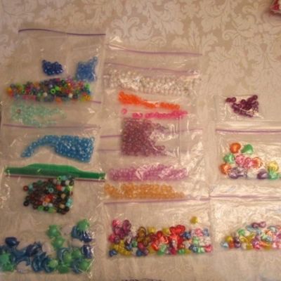 Sale Photo Thumbnail #73: Specialty beads are hearts, butterflies, Noah's ark, fish, turtles & dolphins, See pictures