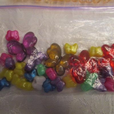 Sale Photo Thumbnail #79: Specialty beads are hearts, butterflies, Noah's ark, fish, turtles & dolphins, See pictures