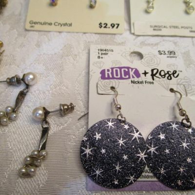 Sale Photo Thumbnail #151: 3 pins, 1 ring, 3 necklaces, 8 pr of pierced earrings, see pictures