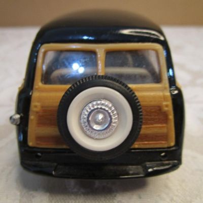 Sale Photo Thumbnail #344: 1:38 scale measures about 5" long, hood and doors open, see pictures
