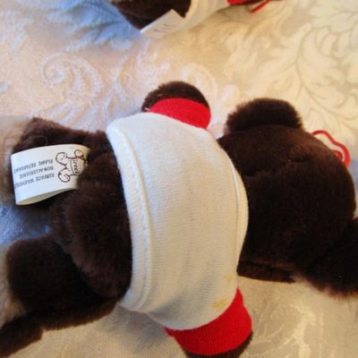 Sale Photo Thumbnail #599: Tan bear is a Cheesecake Factory bear, 6 little bears' shirts have "Little kids with big hearts" on them, Disney Donald Duck, see pictures