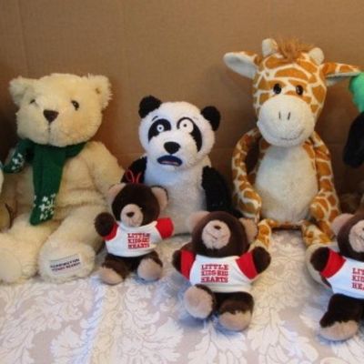 Sale Photo Thumbnail #596: Tan bear is a Cheesecake Factory bear, 6 little bears' shirts have "Little kids with big hearts" on them, Disney Donald Duck, see pictures
