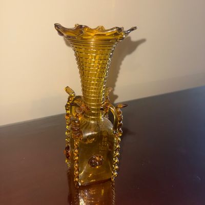 Sale Photo Thumbnail #114: Antique Amber Glass piece