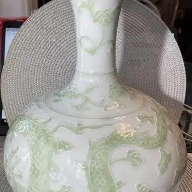 Sale Photo Thumbnail #183: Vintage Chinese Qianlong Blue Under Glazed Mark Celadon Green & White 12" Dragon Lotus Vase in VG Preowned Condition. $15 Domestic Shipping.