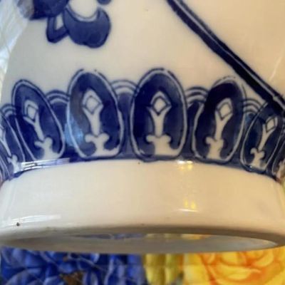 Sale Photo Thumbnail #198: Chinese Blue & White Dragon Jar/Vase Heavy Porcelain Body Boldly Painted in Cobalt Blue w/4 Four-Clawed 12-1/2" Tall Preowned. $20 DOMESTIC SHIPPING.
