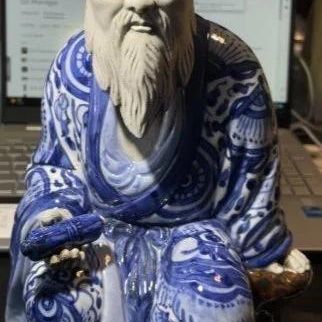 Sale Photo Thumbnail #209: Vintage Japanese Kutani Porcelain Old Mud Man Scholar Figurine Blue & White in Very Good Preowned Condition. 11.5" Tall. $15 Domestic Shipping.