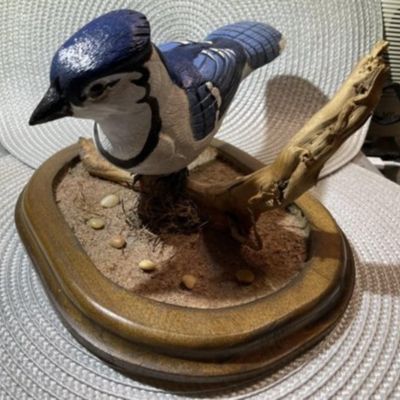 Sale Photo Thumbnail #263: Hand Carved & Hand Painted Signed by Artist BLUEJAY Wooden Bird on Driftwood with Custom Made Base Bird & Base are 9.5" Long Dated 1994. $15 DOMESTIC INHOUSE SHIPPING.