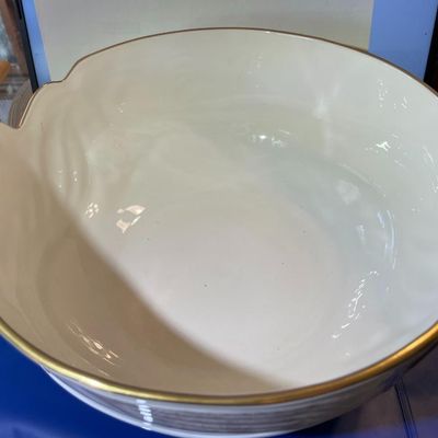 Sale Photo Thumbnail #291: Very Rare Lenox Freedom's Heritage Bowl 2003 Hand Painted Limited Edition 20/2500 11" in Diameter & 6" Tall Superbly Made in the USA. $20 Domestic Shipping.