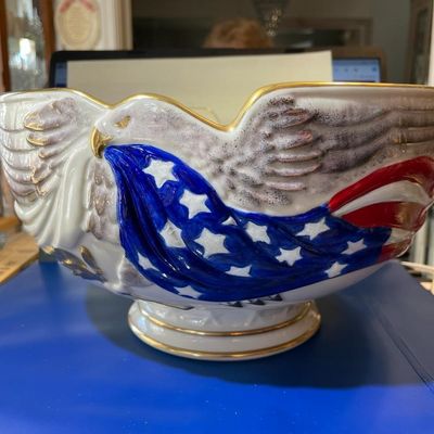 Sale Photo Thumbnail #288: Very Rare Lenox Freedom's Heritage Bowl 2003 Hand Painted Limited Edition 20/2500 11" in Diameter & 6" Tall Superbly Made in the USA. $20 Domestic Shipping.