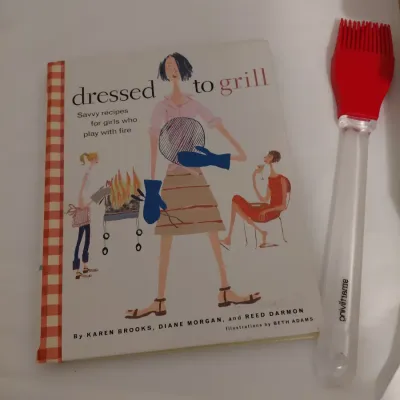 Women that Grill Recipe Book with Basting Brush