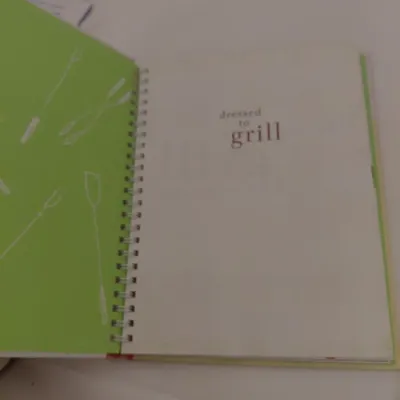 Women that Grill Recipe Book with Basting Brush
