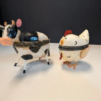 Hand Painted Vintage Ranger International Corp. Hinged Cow & Chicken Trinket Box