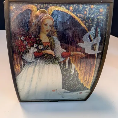 Angel & Dove Vintage Domed Cover Mirrored Bottom Green Etched Glass Jewelry Box Handcrafted