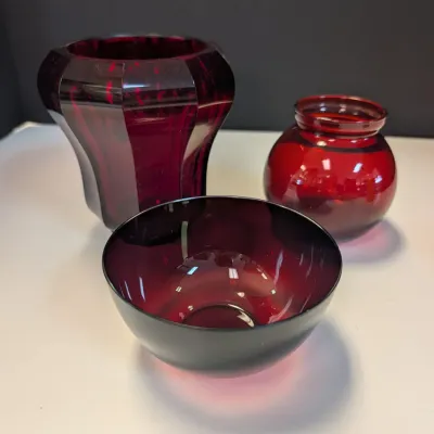 Ruby Red Vases & Bowl