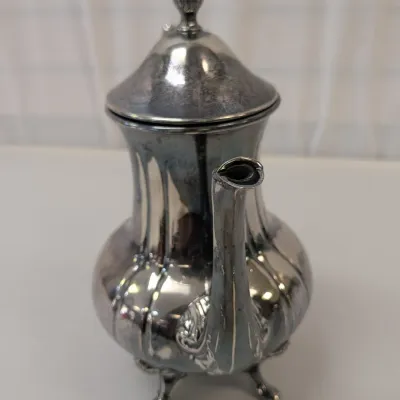 Vintage Tea/Coffee Pots - Sheridan Taunton Silversmiths, Oneida & Two Unmarked