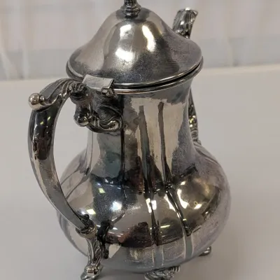 Vintage Tea/Coffee Pots - Sheridan Taunton Silversmiths, Oneida & Two Unmarked