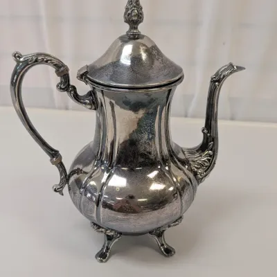 Vintage Tea/Coffee Pots - Sheridan Taunton Silversmiths, Oneida & Two Unmarked