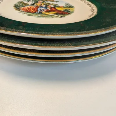 Imperial Salem China 12 Pieces Of 10 3/4" Plates & 4 Pieces Of 7 1/4" Plates 23 Karat Gold Serving Plates "Colonial...