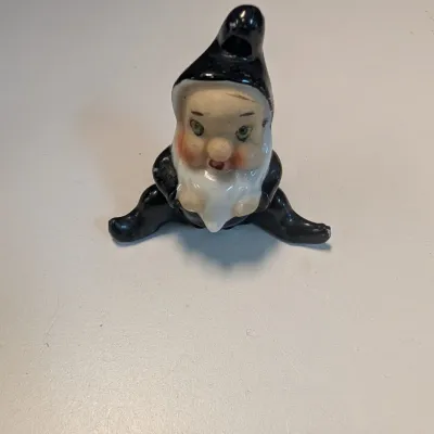Vintage Pixie Elves