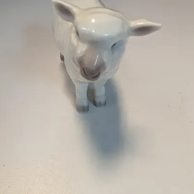 Bing & Grondahl Collectible Porcelain Figurine 111/2171 Lamb