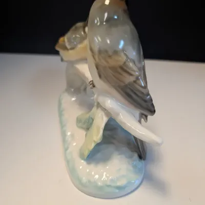 Vintage Lorenz Hutschenreuther Germany Mother Bird Feeding Babies Figurine