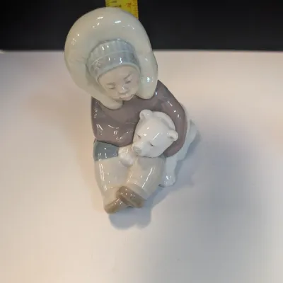 Lladro Spain Eskimo Playing w/ Polar Bear Cub