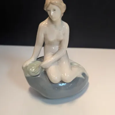 Vintage Royal Copenhagen Porcelain Little Mermaid On Rock Figurine Edvard Eriksen