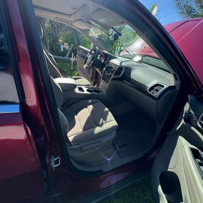 Sale Photo Thumbnail #13: 3.6 liter Pentastar V6, flex fuel capable, 290hp, five-speed automatic, four-wheel drive. Running at time of catalog. May need new battery. Mileage: 101,293. VIN: 1C4RJFAGXCC175197.