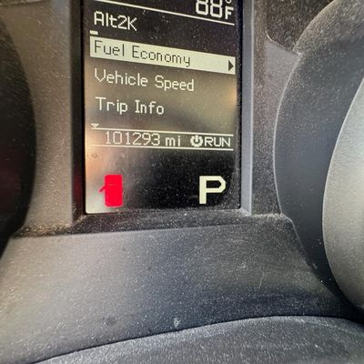 Sale Photo Thumbnail #16: 3.6 liter Pentastar V6, flex fuel capable, 290hp, five-speed automatic, four-wheel drive. Running at time of catalog. May need new battery. Mileage: 101,293. VIN: 1C4RJFAGXCC175197.