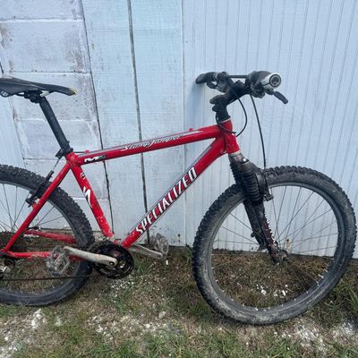 Sale Photo Thumbnail #140: Includes a Schwinn hybrid and a Specialized hybrid bicycle. Two bicycles. Age related wear.