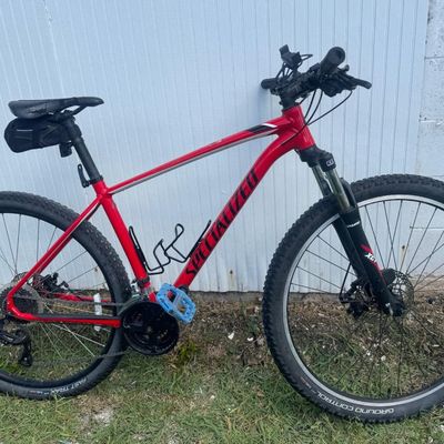 Sale Photo Thumbnail #143: Includes a Specialized hybrid and a Cannondale road bike. Two bicycles.