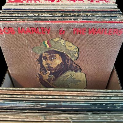 Sale Photo Thumbnail #269: Includes Elvis, The Animals, The Monkees, CCR, Vanilla Fudge, War, Bob Marley, Cheech and Chong, and more. Total of 70+ pieces. There is age related wear. Not tested.