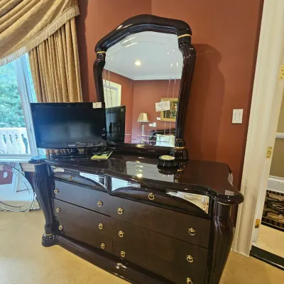 Sale Photo Thumbnail #902