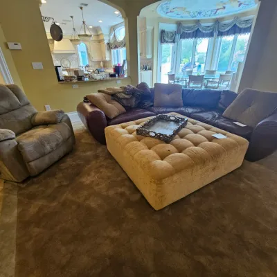 Sale Photo Thumbnail #915