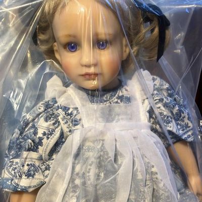 Rare Artist Proof #1 Alice in Wonderland 25.5" Doll - Mint, Limited Ed 1/25, COA