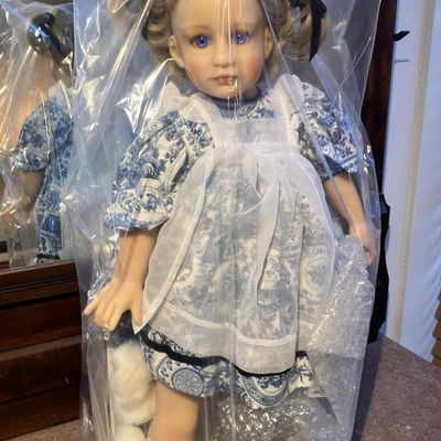Rare Artist Proof #1 Alice in Wonderland 25.5" Doll - Mint, Limited Ed 1/25, COA
